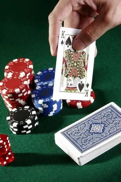 Adult Bangladesh user checking slot section details on 7000 bdt bet with calm navigation